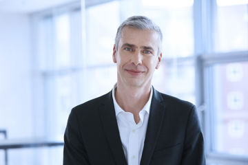 Jonas Svava Iversen