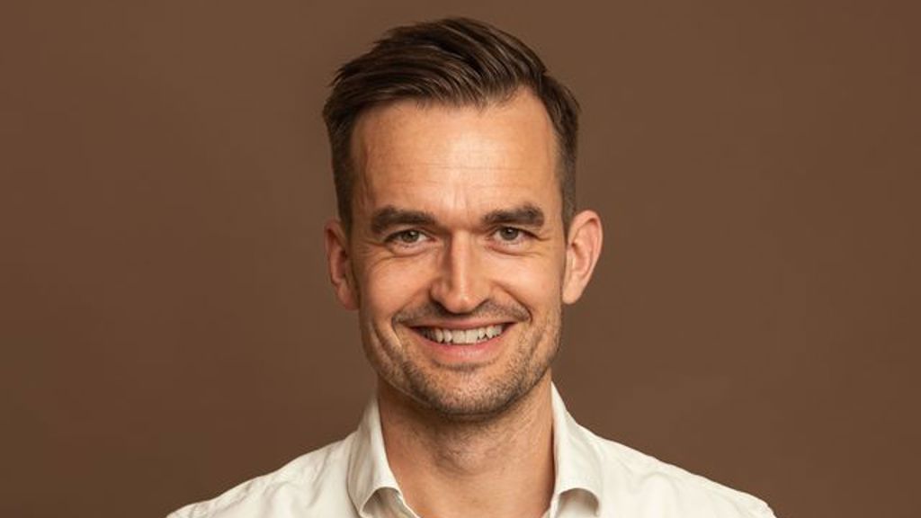 Kenn L. Hansen