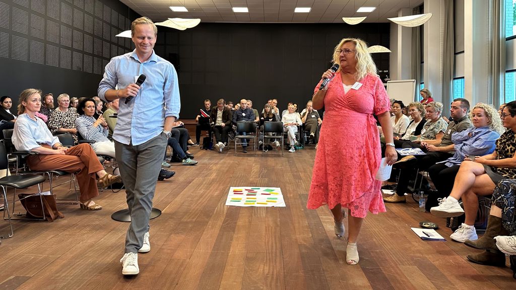 Kasper Skovgaard Pedersen og Mette Balck Mejlby fra Finansforbundet i Nordeas formandskab