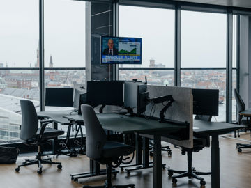 Skriveborde i Jyske Banks københavnske domicil