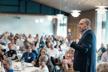 Steen Lund Olsen taler ved generalforsamling i Finansforbundet i Danske Bank