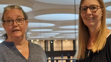 Dorte Bielefeldt og Gunver Sommer fortæller som optakt til repræsentantskabsmødet 2024