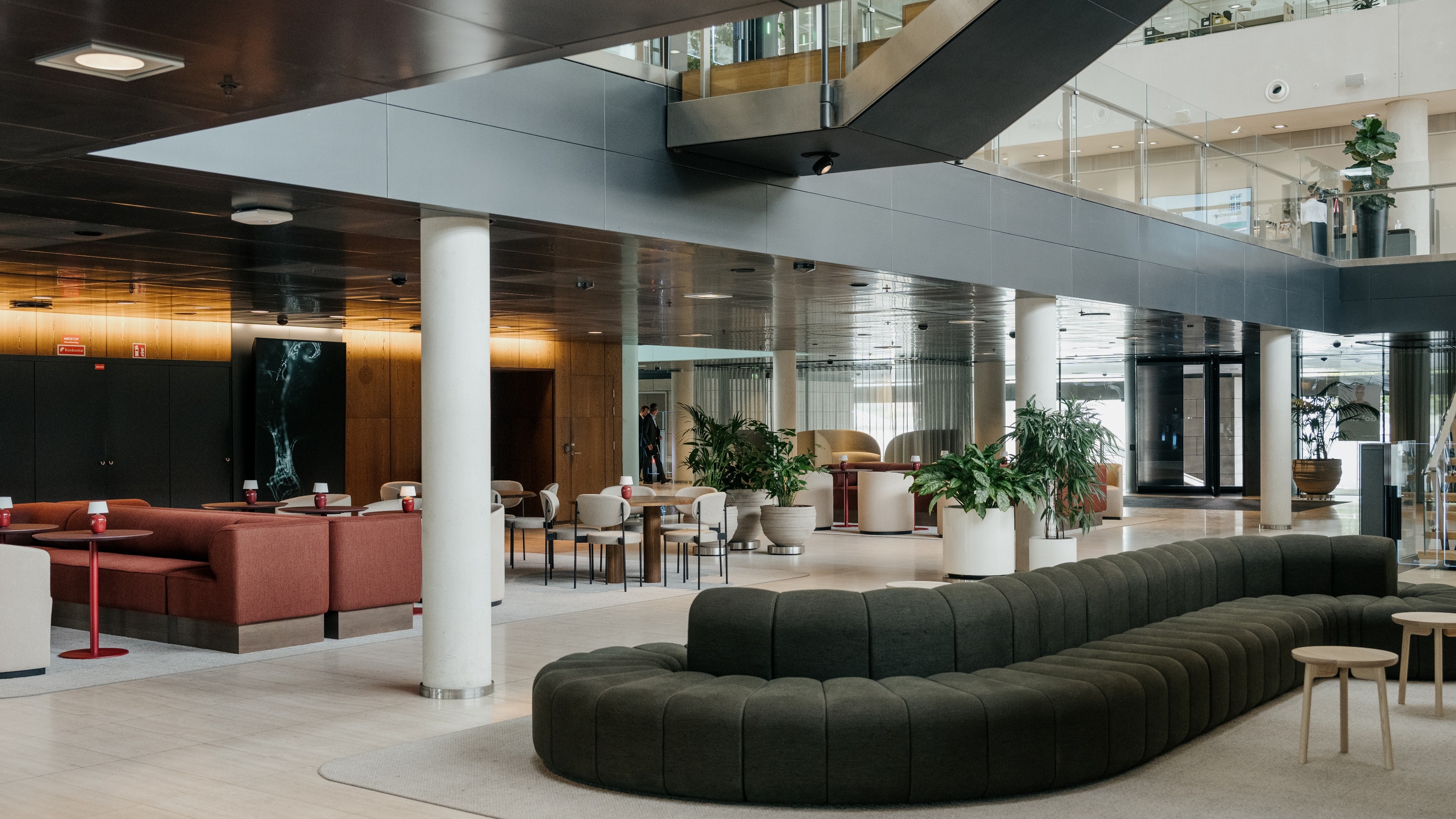 16 9 Jyske Bank Reception